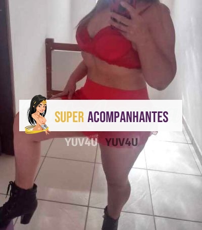 Gabi com local no Centro de cotia 100 $$