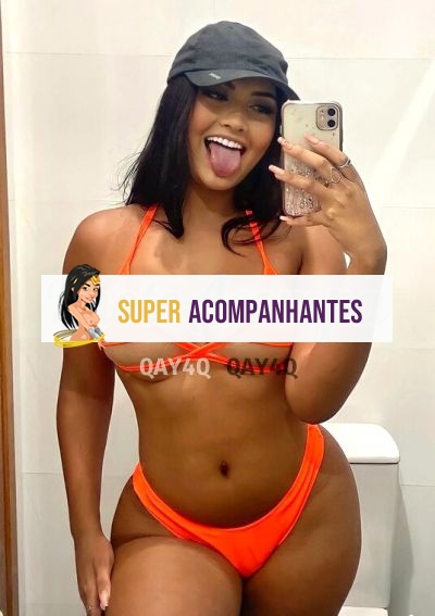 Débora Martins